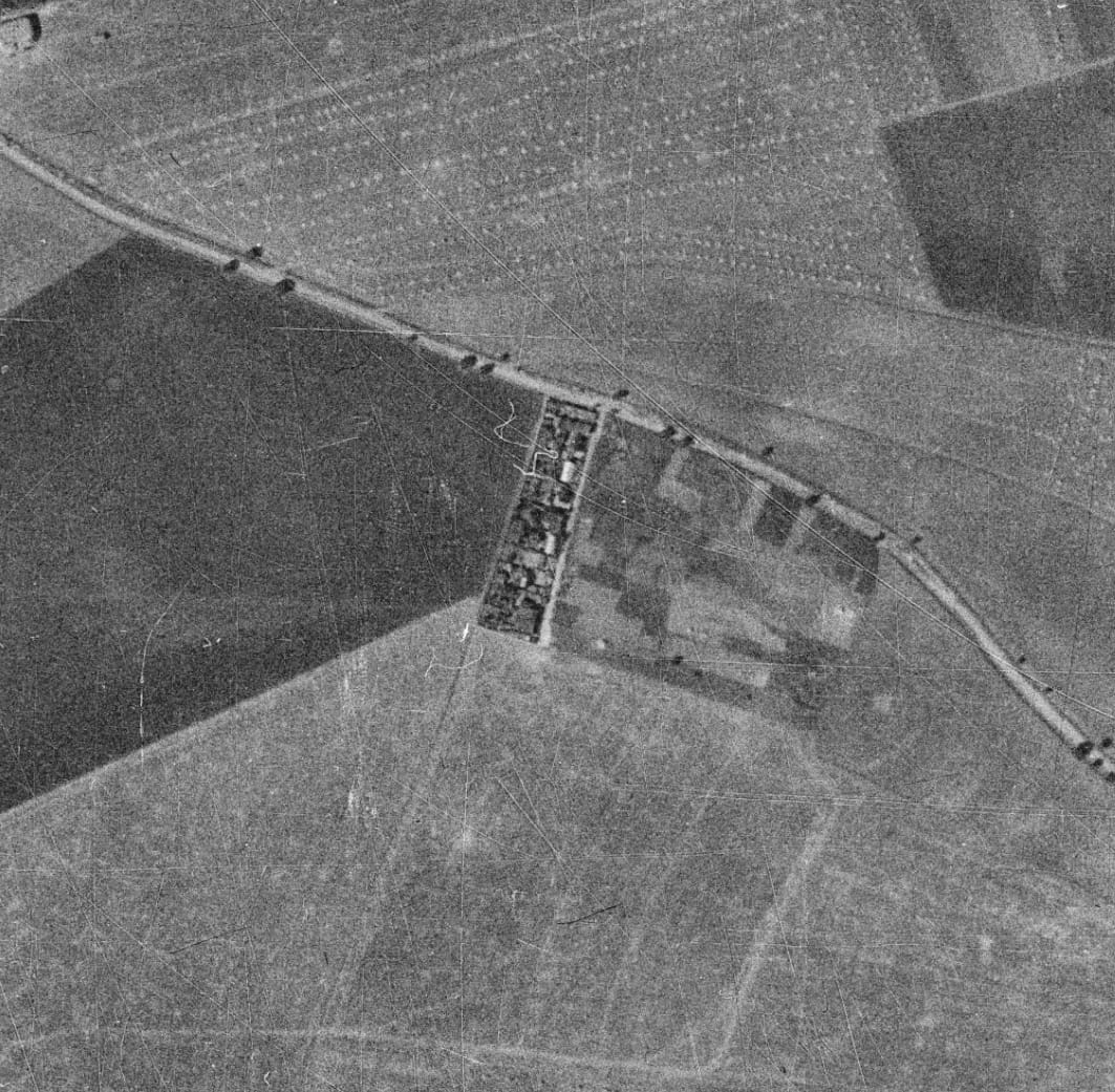 nouzova-kolonie-u-obecni-cihelny-letecky-snimek-1938
