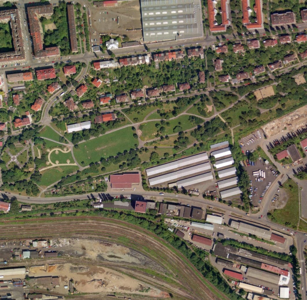 nouzova-kolonie-zidovske-pece-m-letecky-snimek-1996