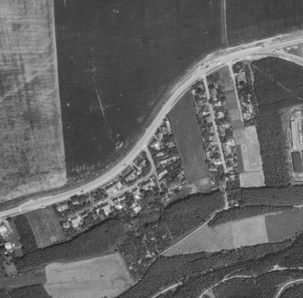 nouzova-kolonie-na-kosiku-letecky-snimek-1975