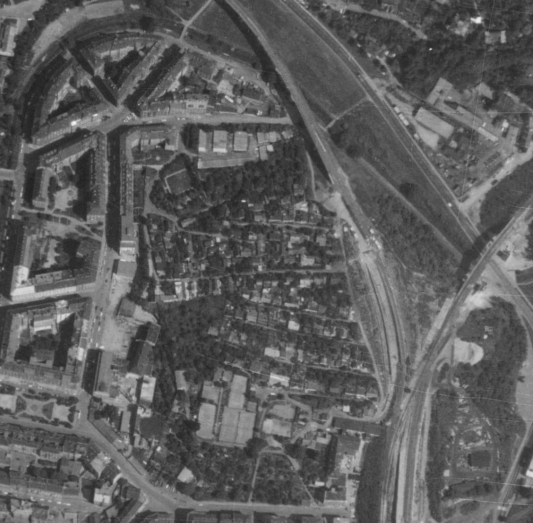 nouzova-kolonie-na-hajku-letecky-snimek-1975