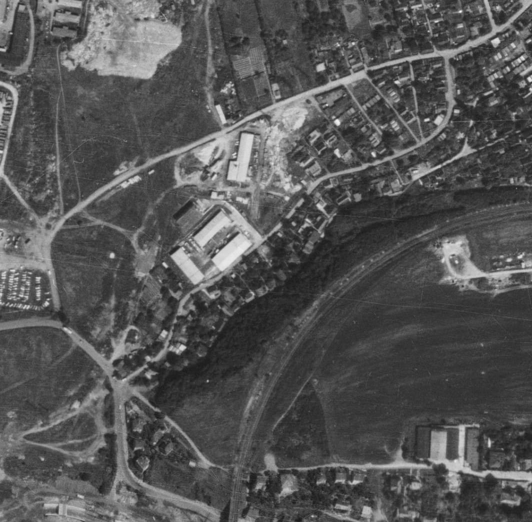 nouzova-kolonie-pod-lesikem-letecky-snimek-1975