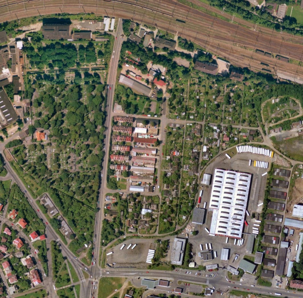 nouzova-kolonie-pod-bohdalcem-letecky-snimek-1996