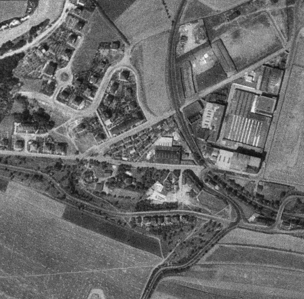 nouzova-kolonie-u-tresorie-letecky-snimek-1938