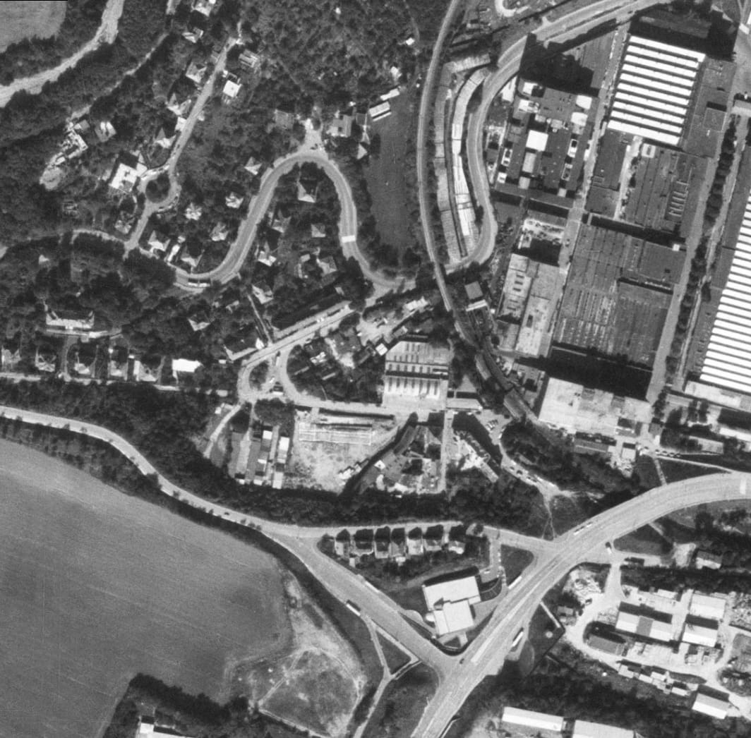 nouzova-kolonie-u-tresorie-letecky-snimek-1988