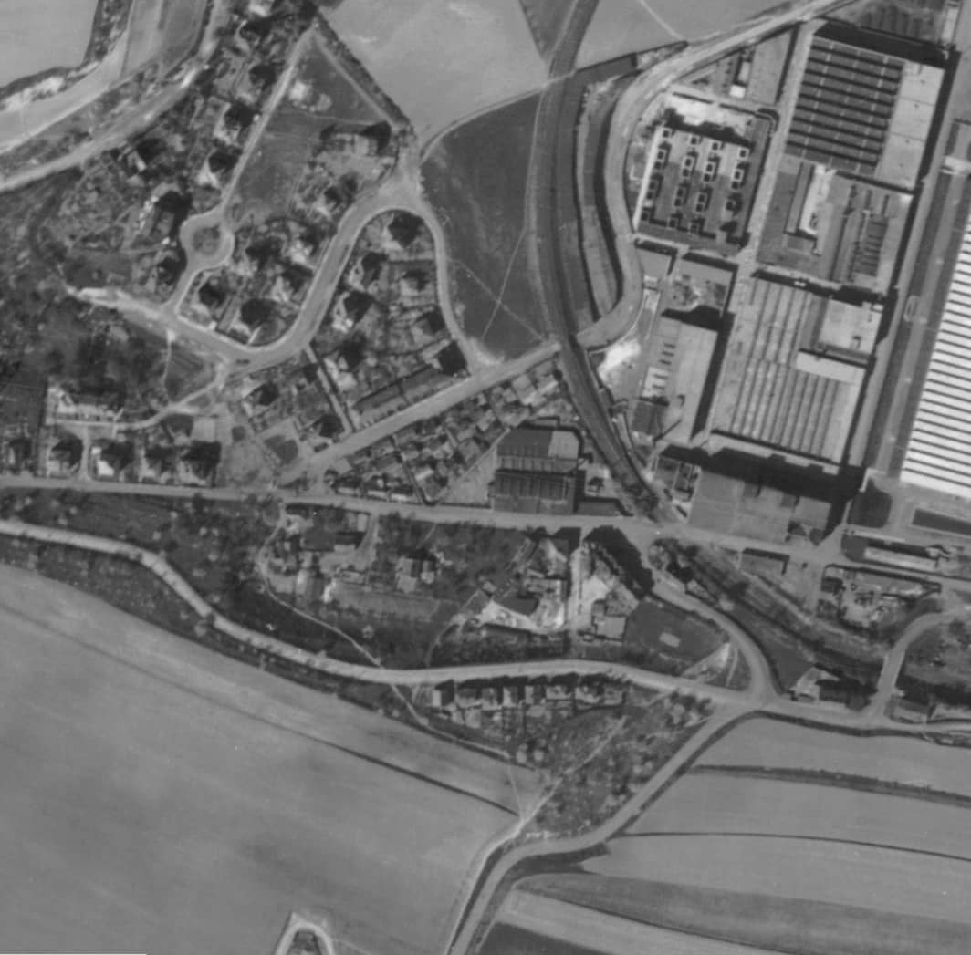 nouzova-kolonie-u-tresorie-letecky-snimek-1945