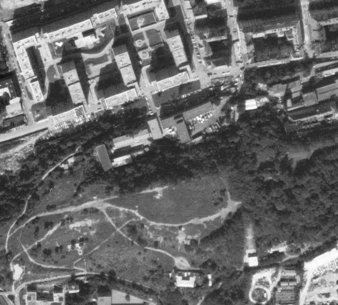 nouzova-kolonie-u-kapslovny-letecky-snimek-1988