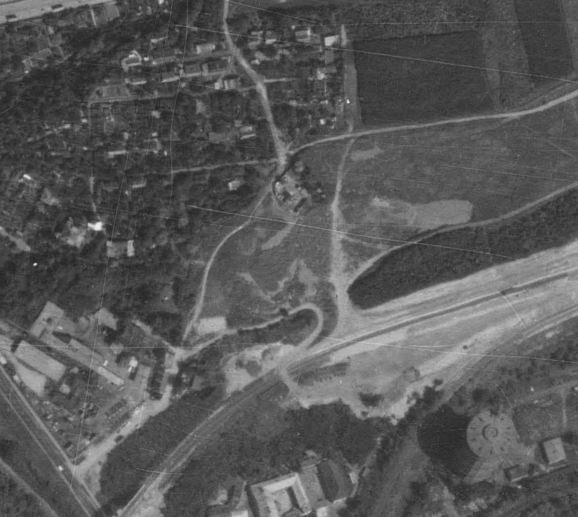 nouzova-kolonie-udoli-desu-letecky-snimek-1975