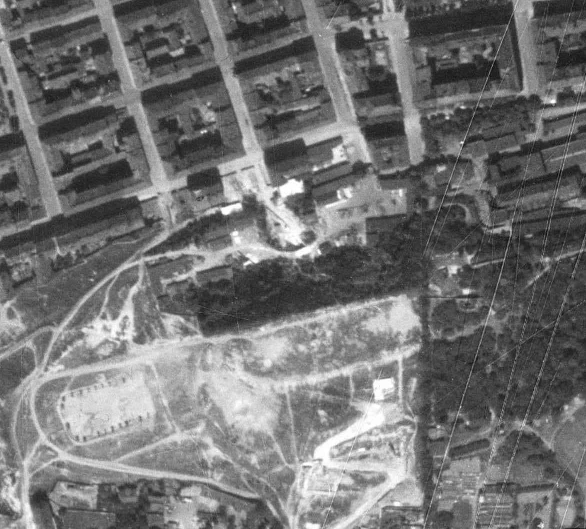 nouzova-kolonie-u-kapslovny-letecky-snimek-1953
