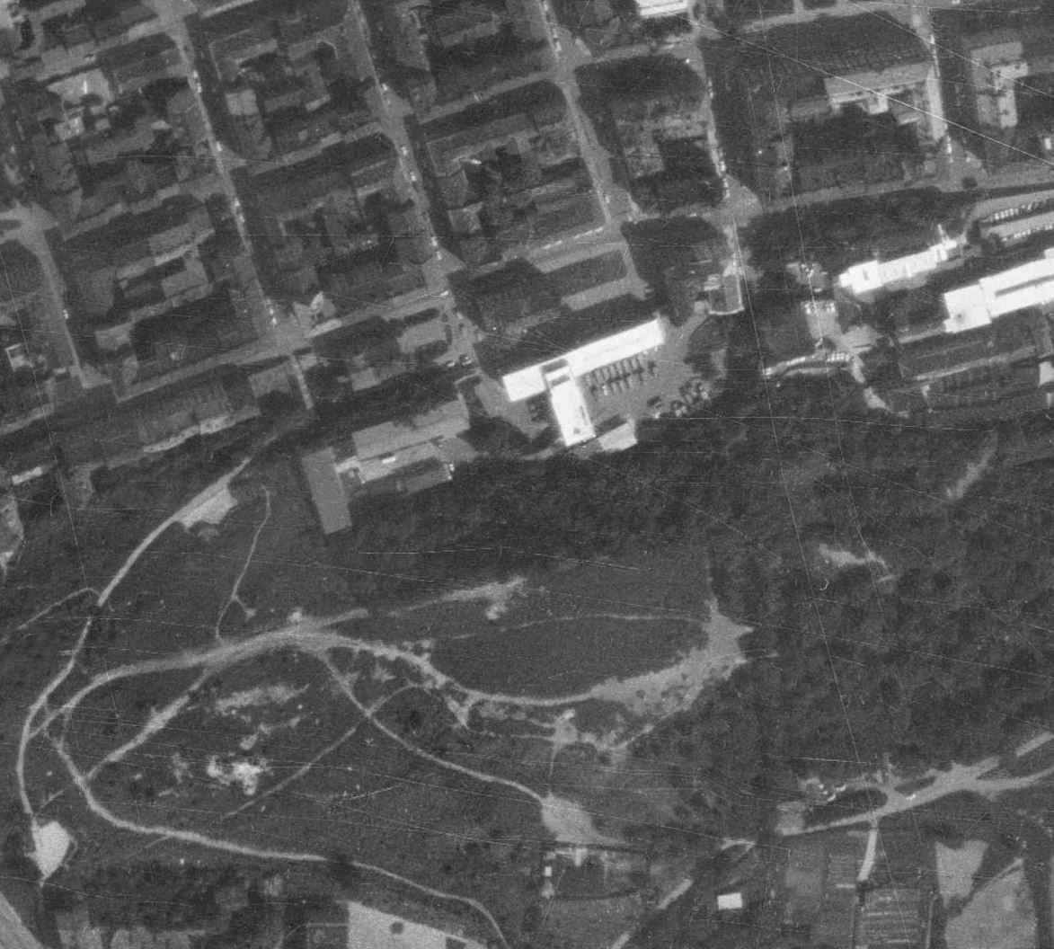 nouzova-kolonie-u-kapslovny-letecky-snimek-1975