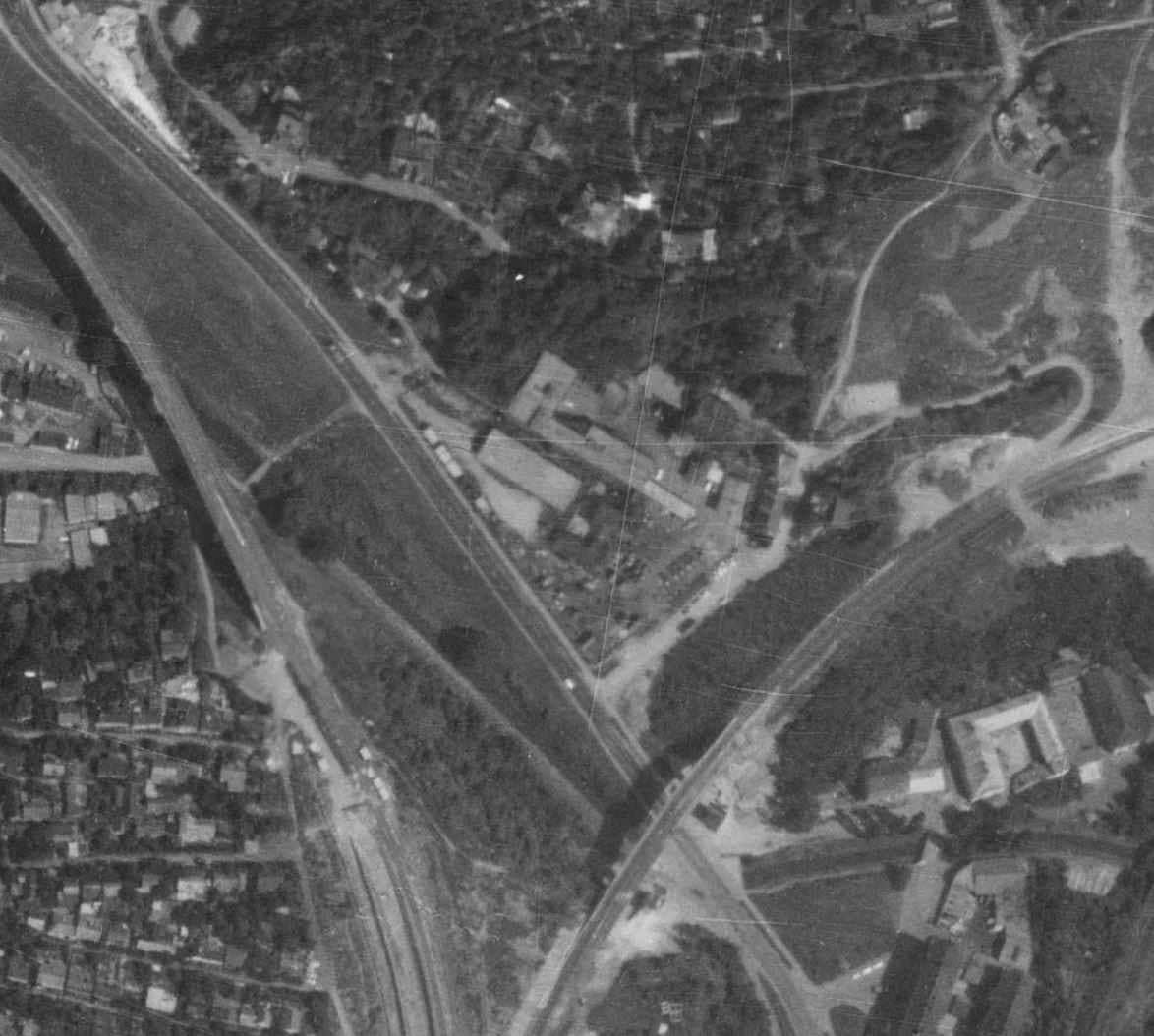 nouzova-kolonie-kliharka-letecky-snimek-1975