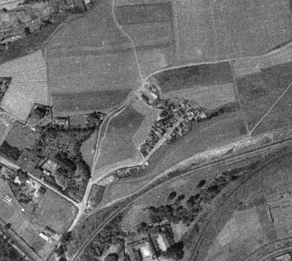 nouzova-kolonie-udoli-desu-letecky-snimek-1938