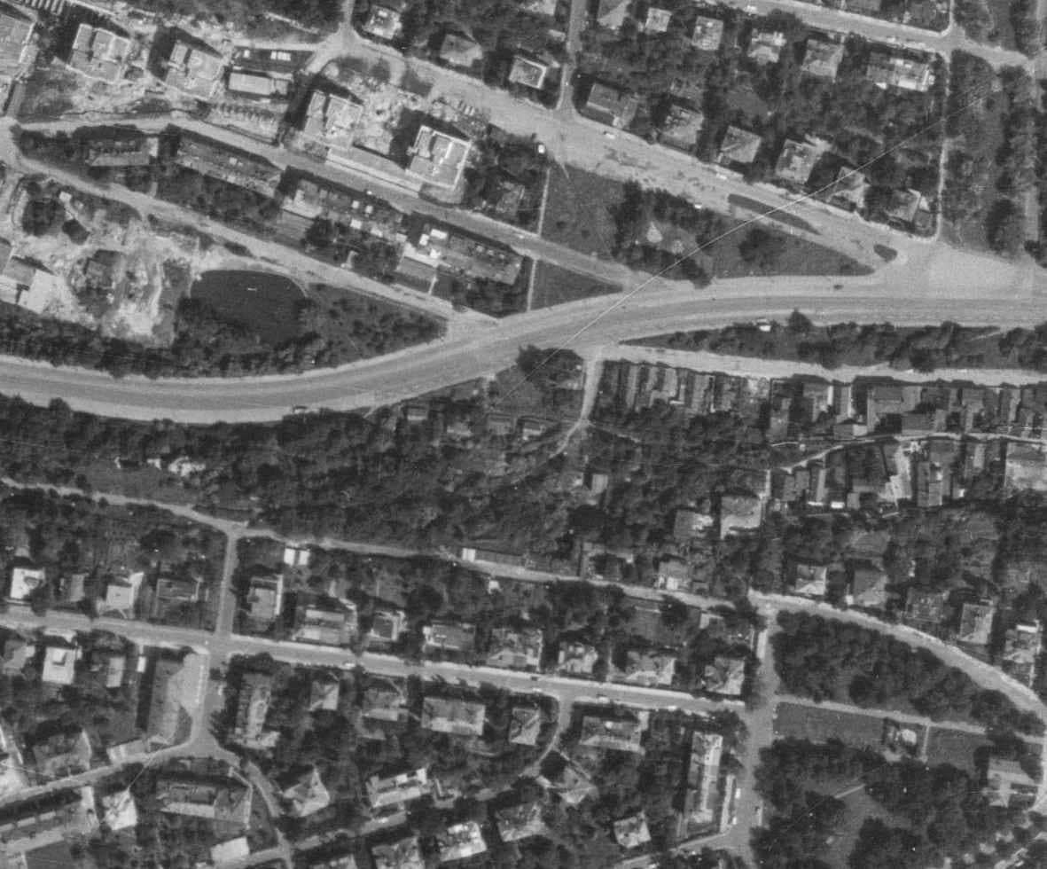 nouzova-kolonie-piskovna-stresovice-letecky-snimek-1975