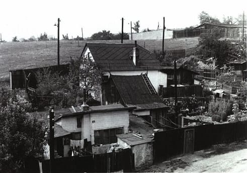 nouzova-kolonie-udoli-desu-domy-1963