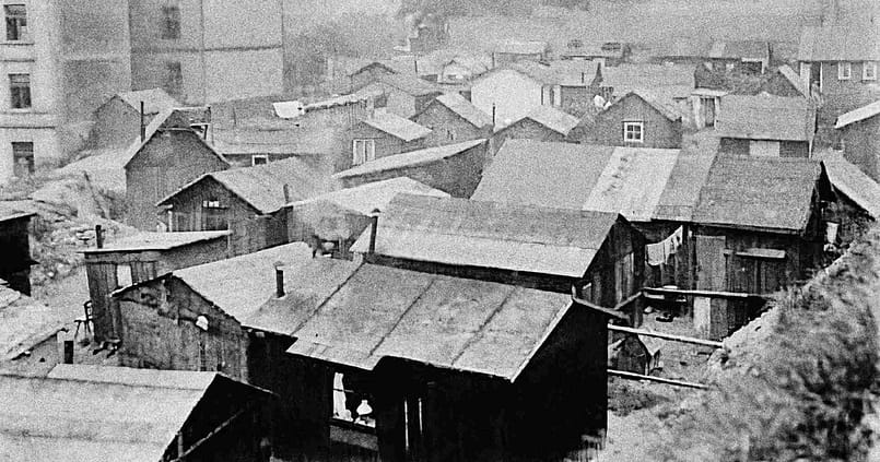 nouzova-kolonie-u-kapslovny-domy