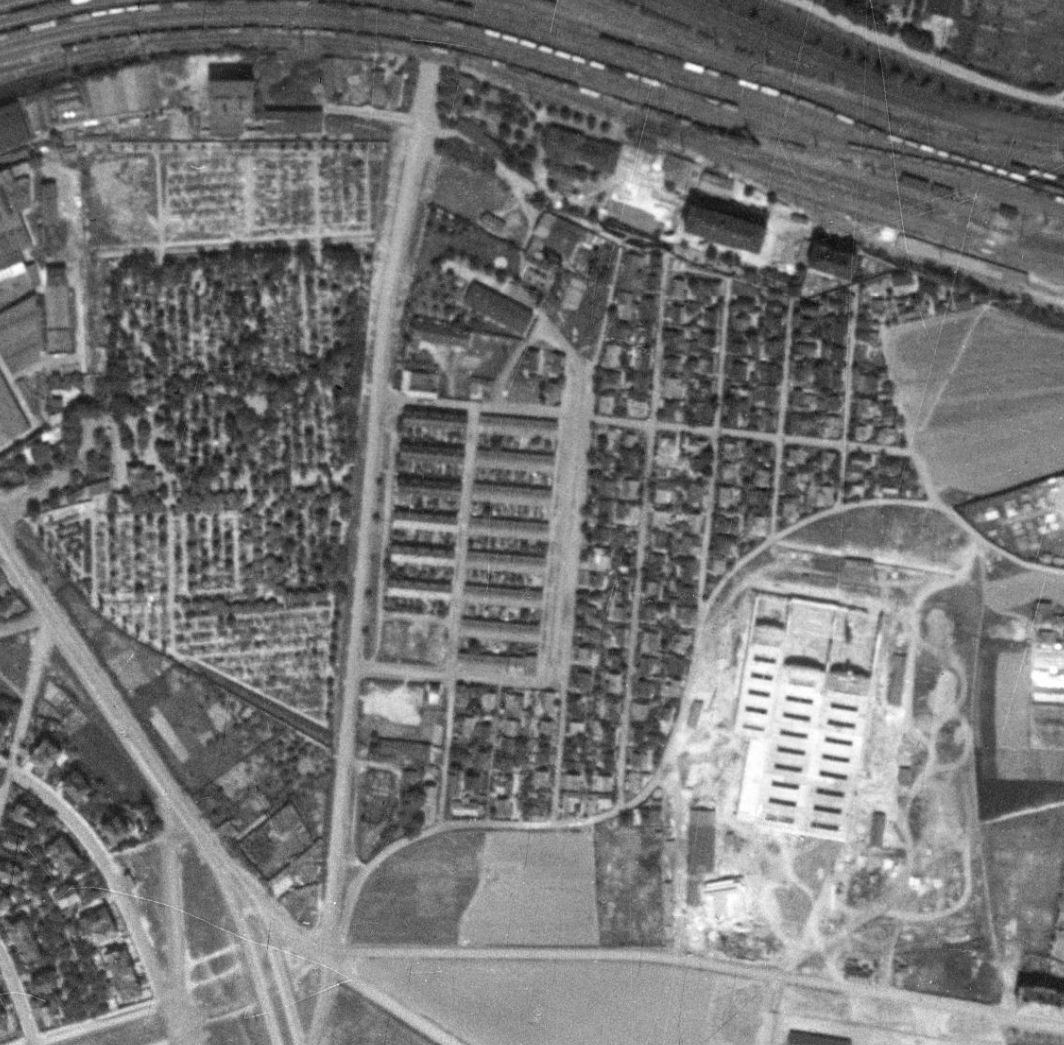 nouzova-kolonie-pod-bohdalcem-letecky-snimek-1953